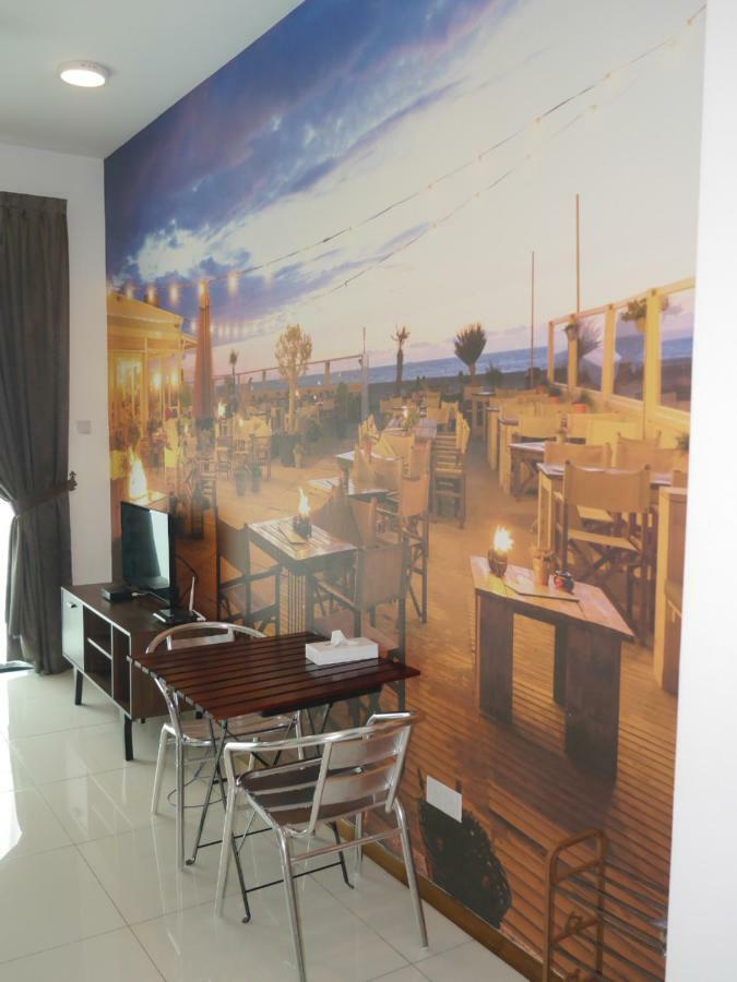 Rentostay Bayu Puteri Apartment-crescent Bay Suites * Johor Bahru